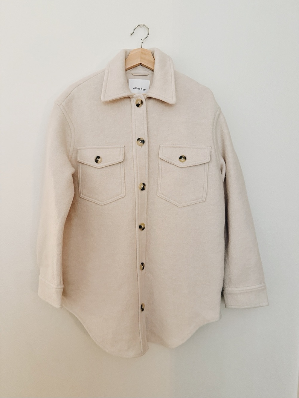 Aritzia Wilfred Free Ganna Wool Shirt Jacket/Shacket in Cream Size S